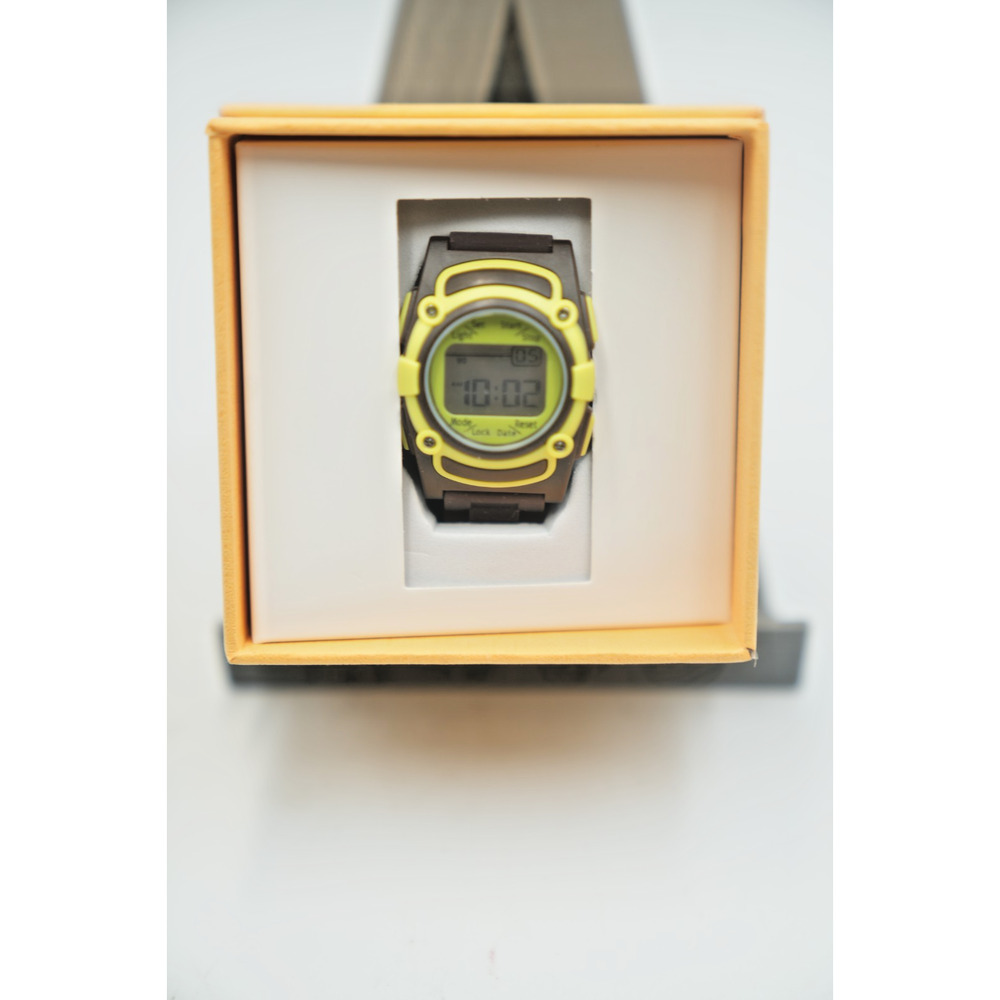 TICCI Digital Sports Watch Black‎ Yellow Kids Timer Alarm Waterproof New
